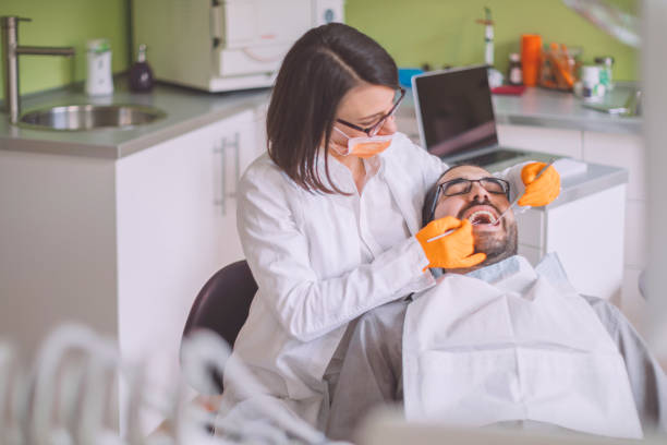Best Emergency Tooth Extraction in Clara City, MN